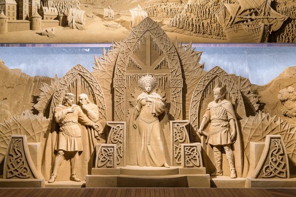 砂の美術館第11期作品画像 北欧神話より　二ーベルングの伝説(1) アイスランド女王への謁見